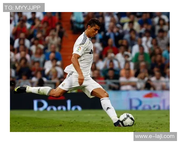 足球弧线最具威胁的球星是谁 盘点历史上最强弧线球大师